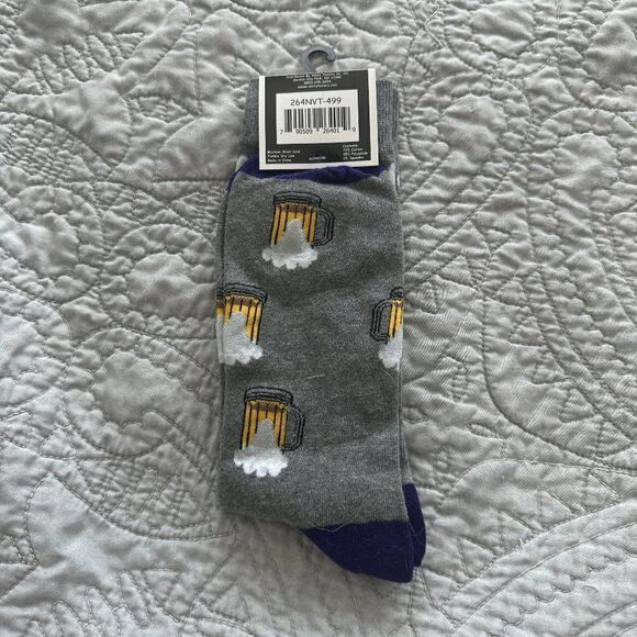 NWT Beer Socks - Picture 2 of 2